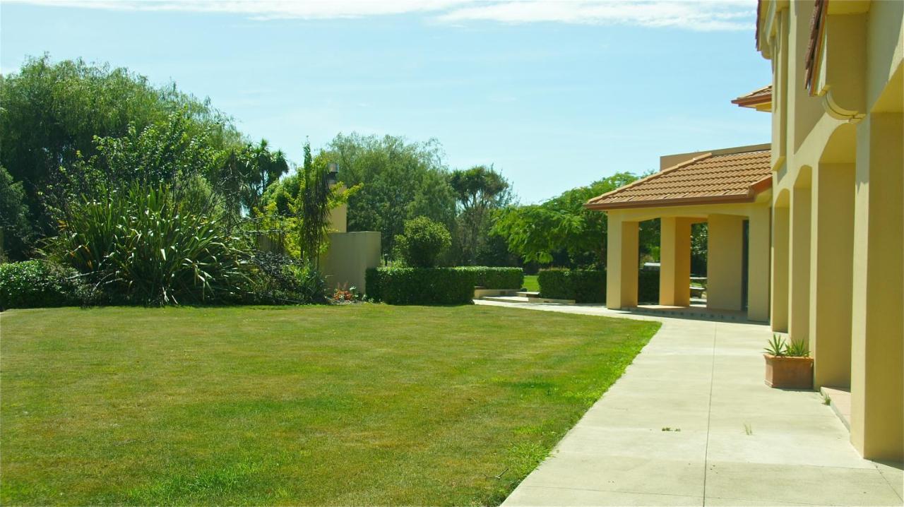 Tuscany Downs Estate Darfield Exterior foto